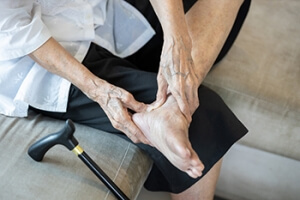 How Aging Affects the Feet